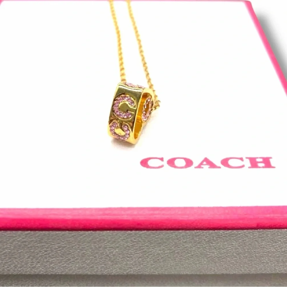 ✨ Coach Gold Tone Heart Necklace Pink Crystal Signature C Pendant ✨ - Picture 6 of 8